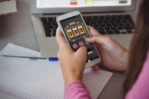 Скачать JetTon Casino на Андроид или Айфон